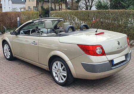 Renault Megane 2.0 Coupe-Cabriolet Privilege