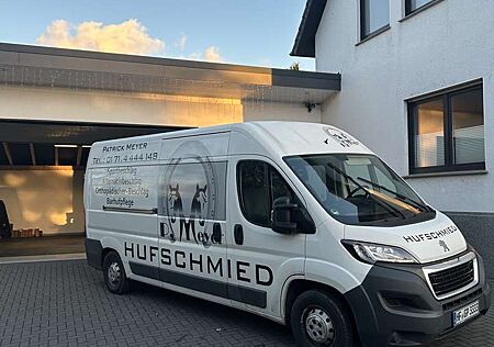 Peugeot Boxer 335 L3H2 Pro BlueHDi 130