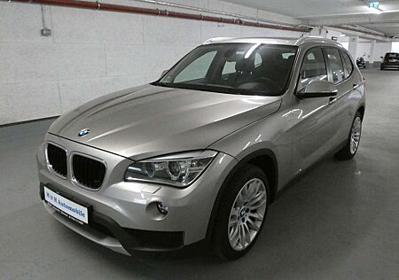 BMW X1 20 d xDrive*Leder *Panorama*Navi