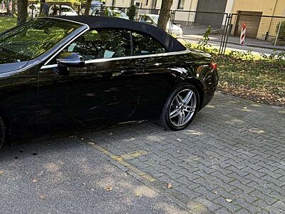 Mercedes-Benz E 220 d Cabrio 9G-TRONIC AMG Line MBT