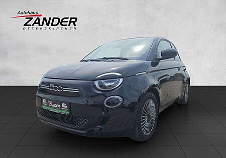 Fiat 500 e Icon Navi PDC hinten Batterieprotokoll