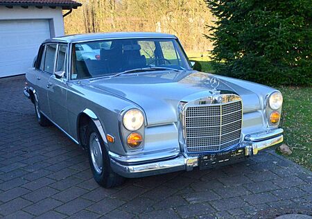 Mercedes-Benz 600 W100 600