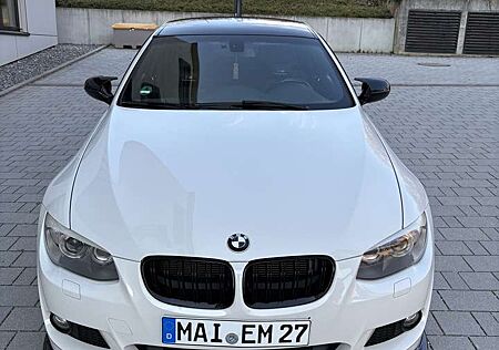 BMW 320d 320 Coupe Aut. M Sport Edition