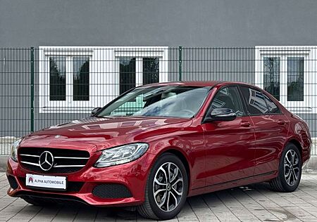 Mercedes-Benz C 180 C -Klasse Lim. CGI/Navi/PDC