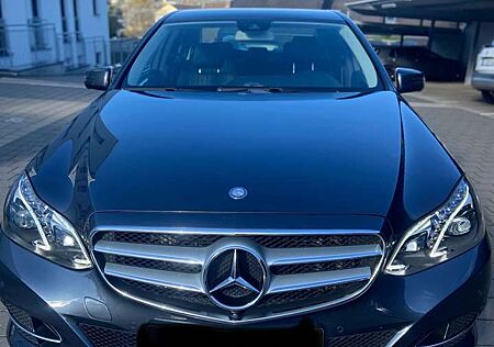 Mercedes-Benz E 350 BlueTEC 9G-TRONIC