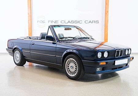 BMW 325 Cabriolet Mauritiusblau scheckheftgepflegt