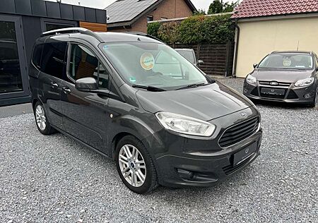 Ford Tourneo Courier Titanium inkl. GARANTIE SHZ Klima PDC