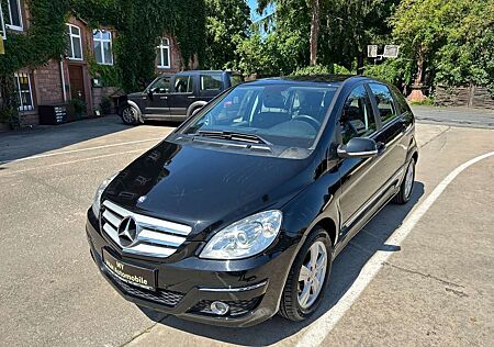 Mercedes-Benz B 200 nur48 tkm vom Rentner sehr Gepflegt selten