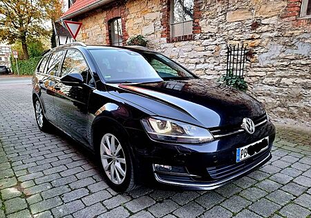 VW Golf Variant Volkswagen Golf 7 Variant Highline RK Panorama DCC Lane aAHK