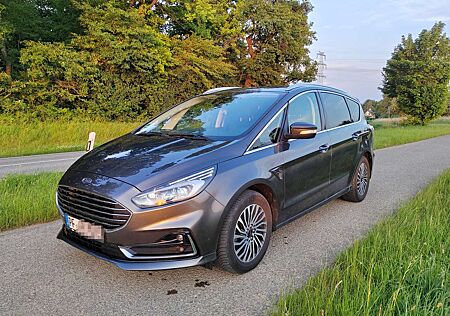 Ford S-Max 2.0 EcoBlue. Diesel. 190 PS. TITANIUM