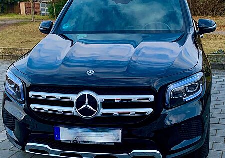 Mercedes-Benz GLB 180 8-Fach, AMG-Felgen, AHK, Garantie