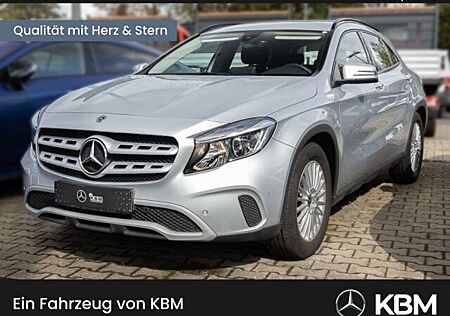 Mercedes-Benz GLA 180 NAVI°SHZ°TEMP°KLIMA°CD°PDC° Navi