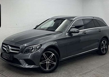 Mercedes-Benz C 300 d T 4M AVANTGARDE STANDH+360+BURMESTER+