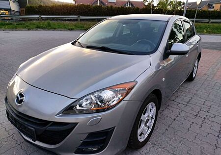 Mazda 3 1.6 MZ-CD DPF Exclusive-Line