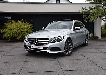 Mercedes-Benz C 250 T-Modell **LED/LEDER/PANO**