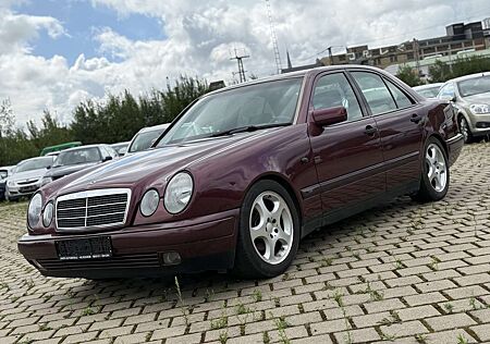 Mercedes-Benz E 200 Avantgarde