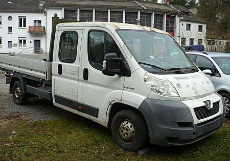 Peugeot Boxer HDi 335 L3 Pritsche Anhänger Servo