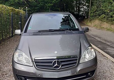 Mercedes-Benz A 160