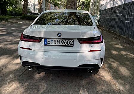 BMW 320 d xDrive Luxury Line
