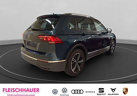 VW Tiguan Volkswagen Active 2.0 TDI Navi+LED+AHK+18''+Kamera+App-connec