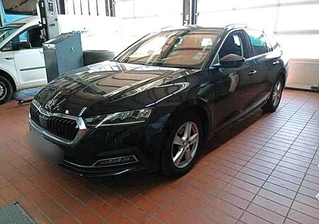 Skoda Octavia Combi First Edition2.0TDI DSG LED Navi