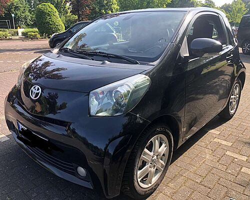Toyota iQ 1.0 - Klimaautomatik & Einparkhilfe hinten