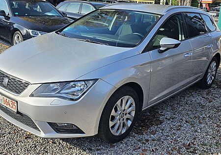 Seat Leon ST 4Drive 4x4 Style 2.0 TDI scr *Insp.+TÜV NEU*