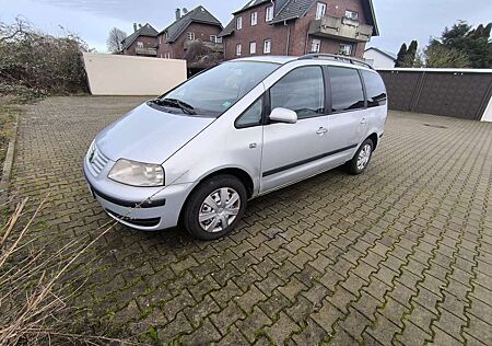 VW Sharan Volkswagen 2.0 Comfortline Family