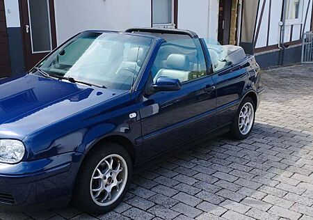 VW Golf Cabriolet Volkswagen Cabrio 2.0 Trendline