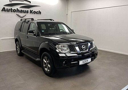 Nissan Pathfinder 2.5 DCI LE EXECUTIVE! NAVI-LEDER-KAM