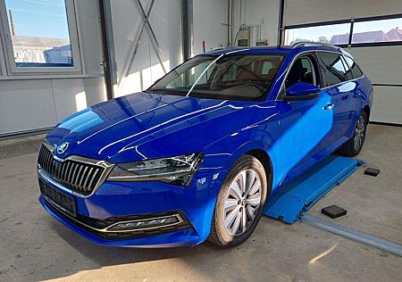 Skoda Superb Style 2.0 TSI*NAVI*SHZ*360°K*uvm
