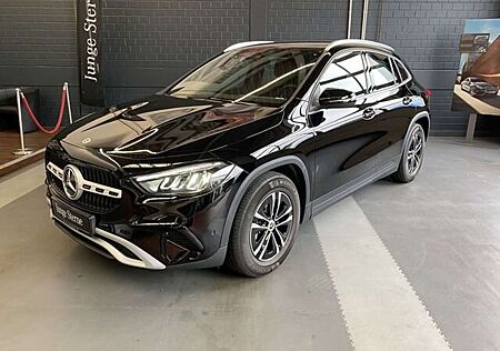 Mercedes-Benz GLA 200 Progressive LED MBUX Kamera AHK Sitzh.