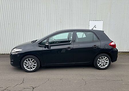 Toyota Auris 1.3 Life+