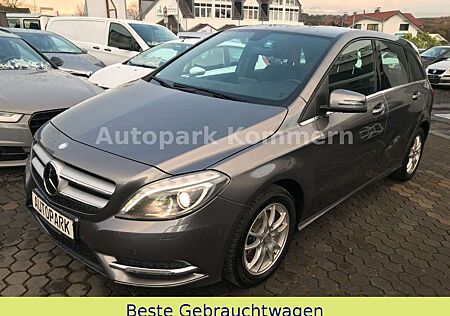 Mercedes-Benz B 180 CDI / d*Automatik*NAVI*BT*1 Hand*