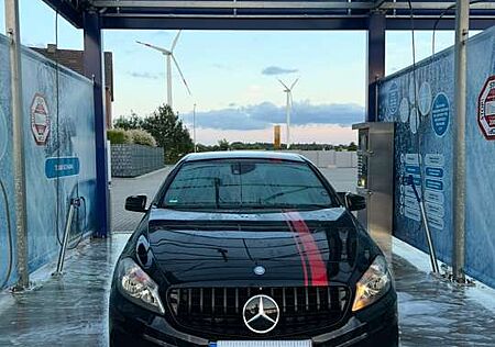 Mercedes-Benz A 250 AMG Optik