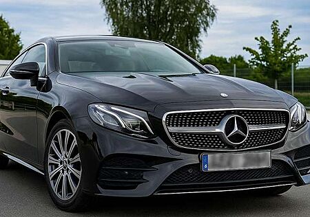 Mercedes-Benz E 200 (238.342)