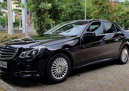 Mercedes-Benz E 200 7G-TRONIC