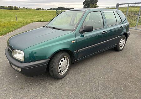 VW Golf Volkswagen III 1.8*75PS*EZ1997*orig. 105Tkm*Klima*ABS