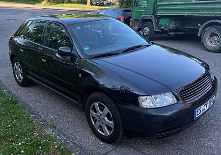 Audi A3 1.6 Ambiente