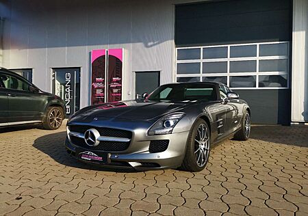 Mercedes-Benz SLS Coupe