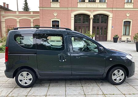 Dacia Dokker SCe 100 Comfort, sehr gepflegt, Navi, Parksensor