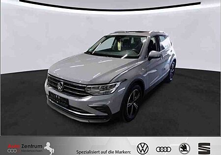 VW Tiguan Volkswagen 2.0 TDI SCR Life PANO*CarPlay*NAVI*LED*ACC