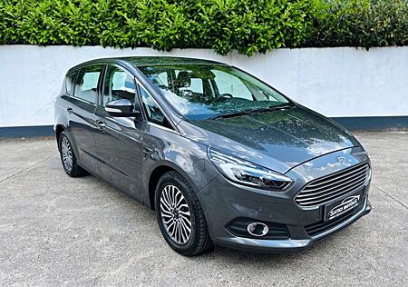 Ford S-Max Aut. Titanium *ACC - AHK - Kamera - Leder*