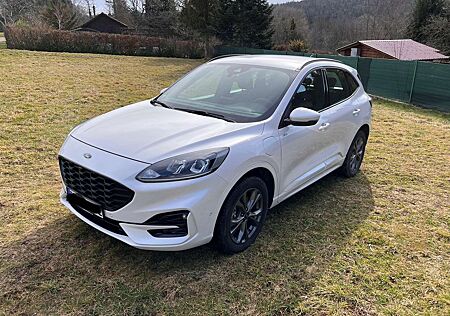 Ford Kuga Plug-In Hybrid ST-Line