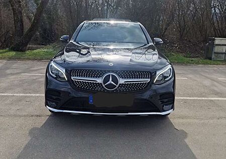 Mercedes-Benz GLC 250 Coupe 4Matic 9G-TRONIC AMG Line