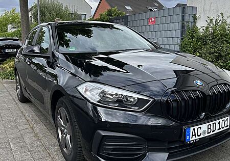 BMW 118i 118 Advantage-2.Hand-Scheckheftgepflegt-Tempomat