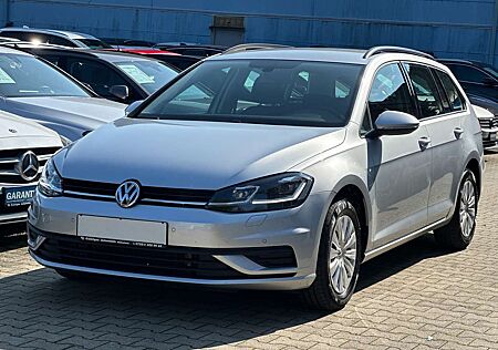 VW Golf Variant Volkswagen 1.6 TDI*AHK*LED*Navi*Klimaaut*Parkpilot*Sitzhzg*WR
