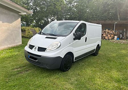 Renault Trafic L1H1 2,7t. Preis VB