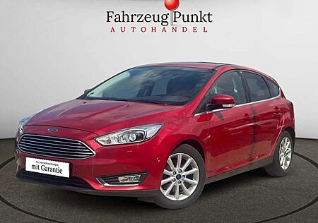 Ford Focus Titanium 1.5 Apple CarPlay, Garantie, Sitzheizung
