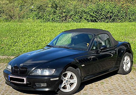 BMW Z3 roadster 1.8 Tüv Neu Kettensat Neu